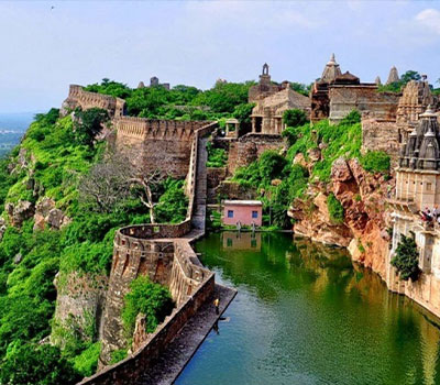 Udaipur to Chittorgarh taxi